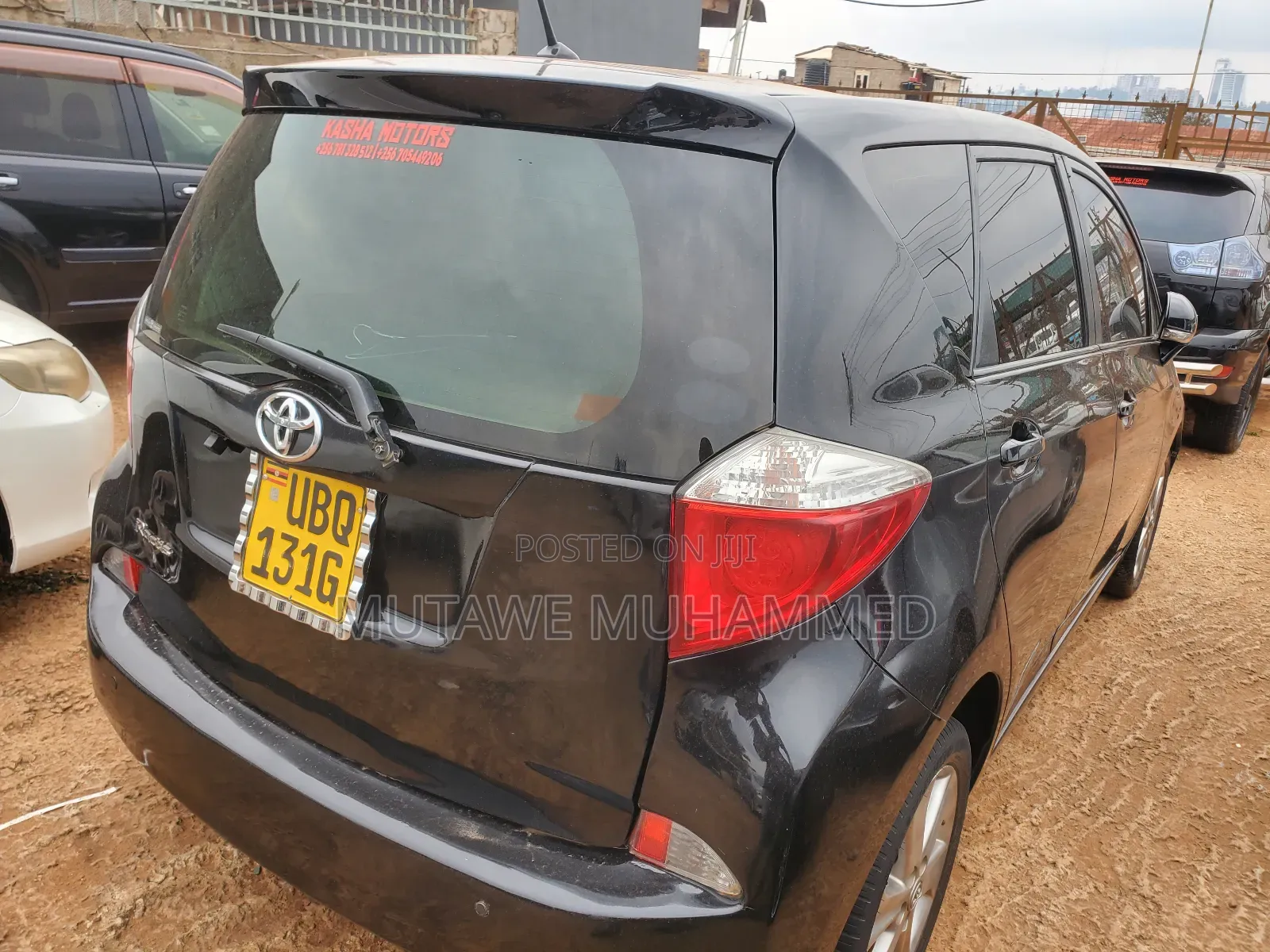 Toyota Ractis 2015 Black
