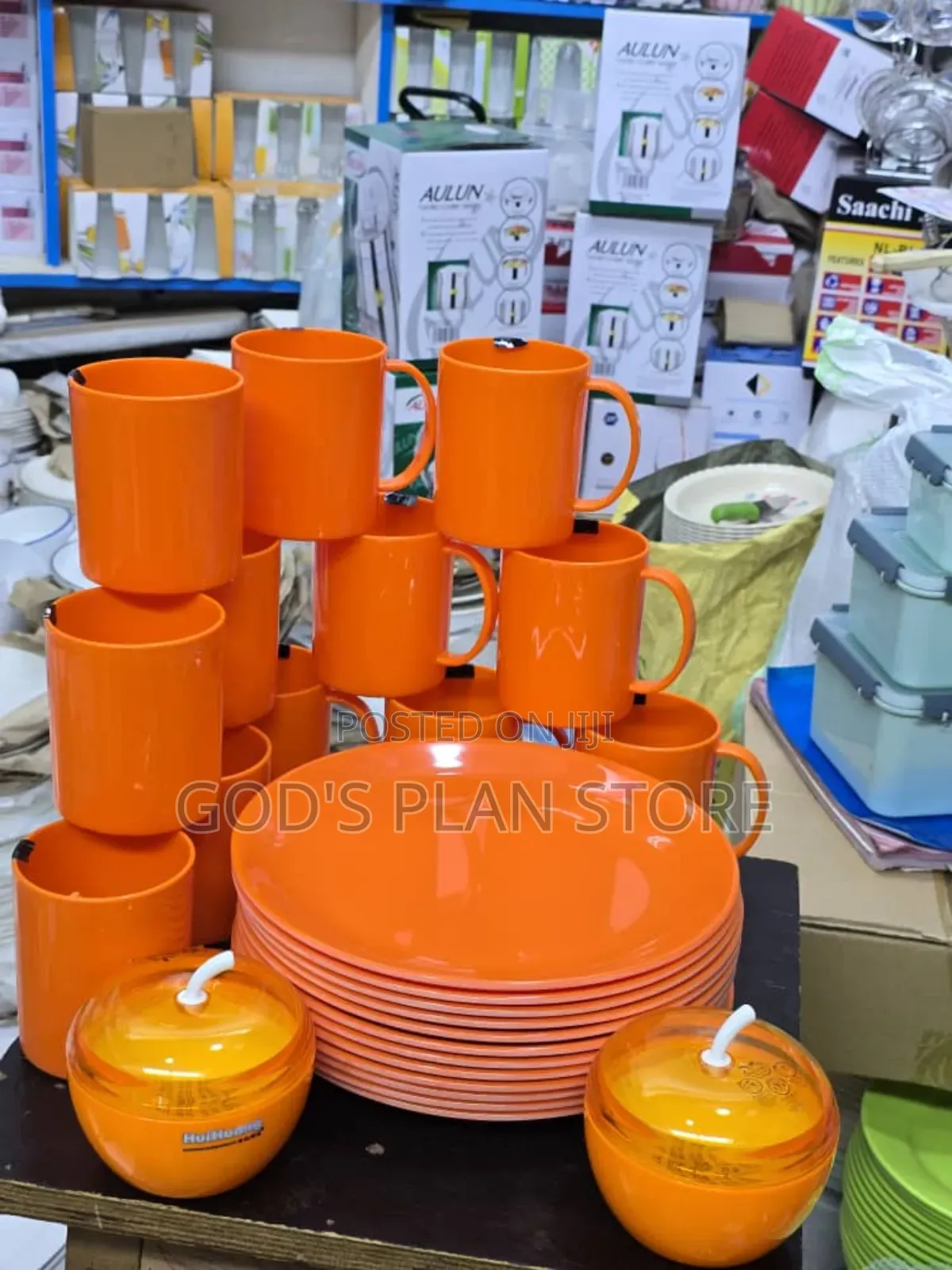 Melamine Plates and Cups Set Melamine Plates and Cups Orange