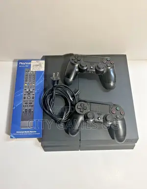 Sony Playstation 4 500gb With Two Controllers, Plug, Play
