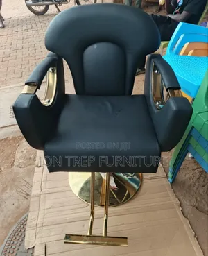 Saloon Stalling Chair