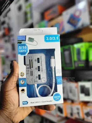 High-Speed Usb 3.0/3.1 Card Reader + Hub Combo