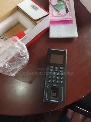Hikvision Finger Print Access Control Machine