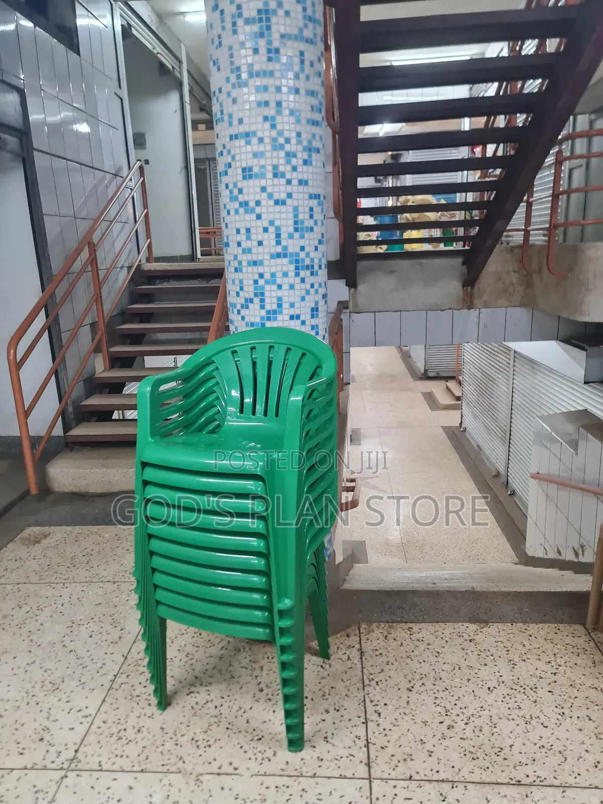 Angled Plastic Chairs Plastic Chairs
