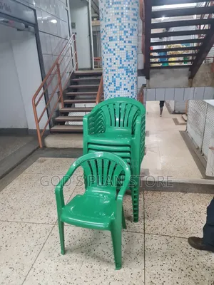 Angled Plastic Chairs Plastic Chairs