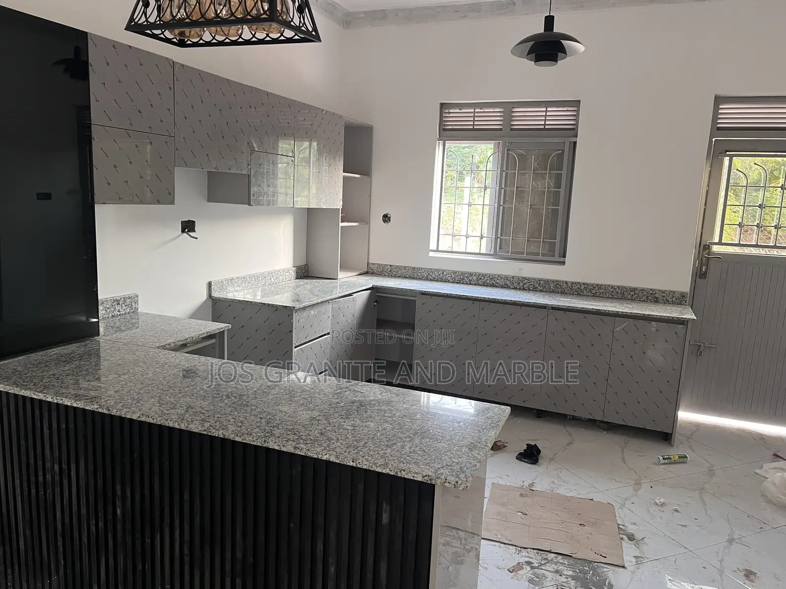 P White Kitchen Tops