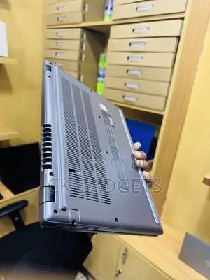 New Laptop Acer TravelMate P2 8GB Intel Core i5 SSD 512GB