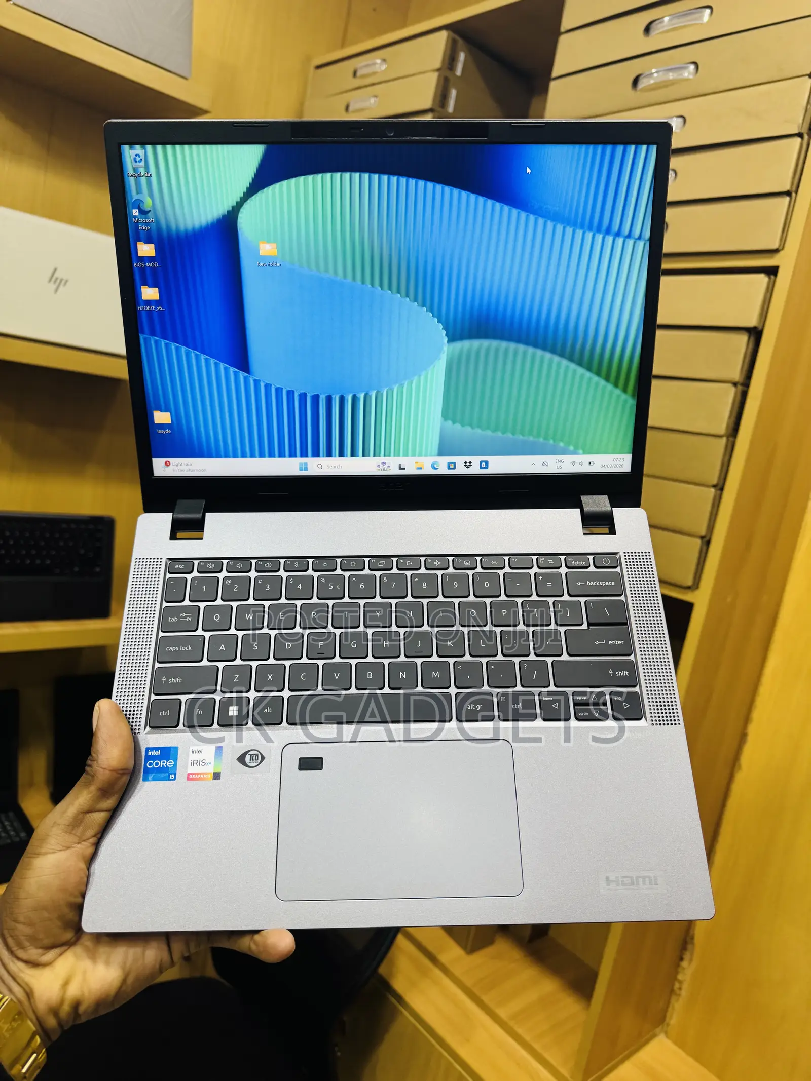 New Laptop Acer TravelMate P2 8GB Intel Core i5 SSD 512GB