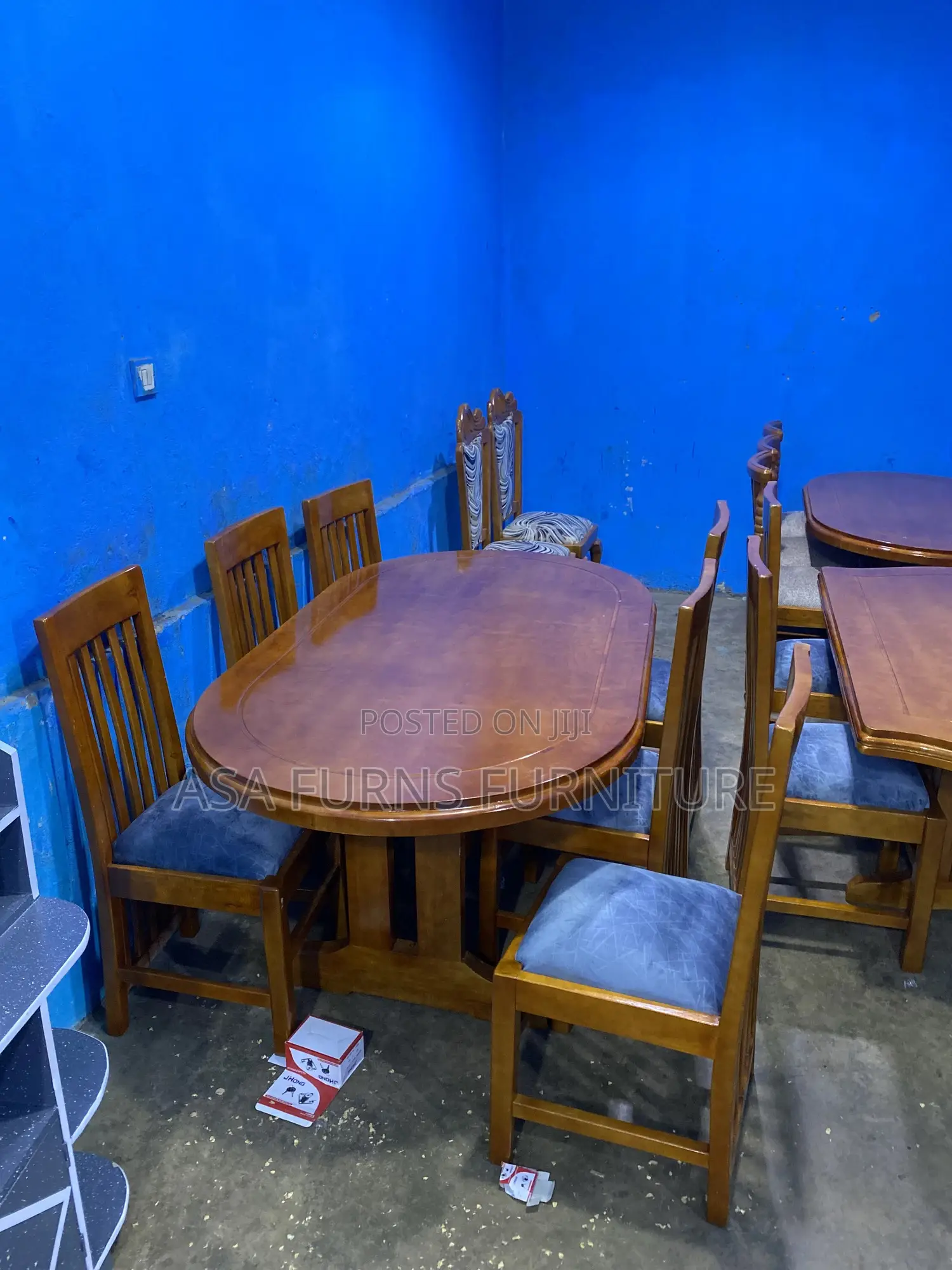 6 Seater Dining Table