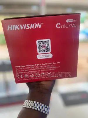 Colorvu Pro Series/ Smart Hybrid Light/ 8mp () Network Camera