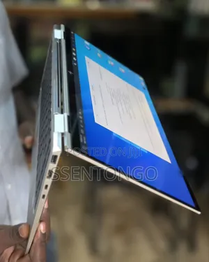 Laptop HP EliteBook x360 1040 G7 16GB Intel Core i7 SSD 512GB