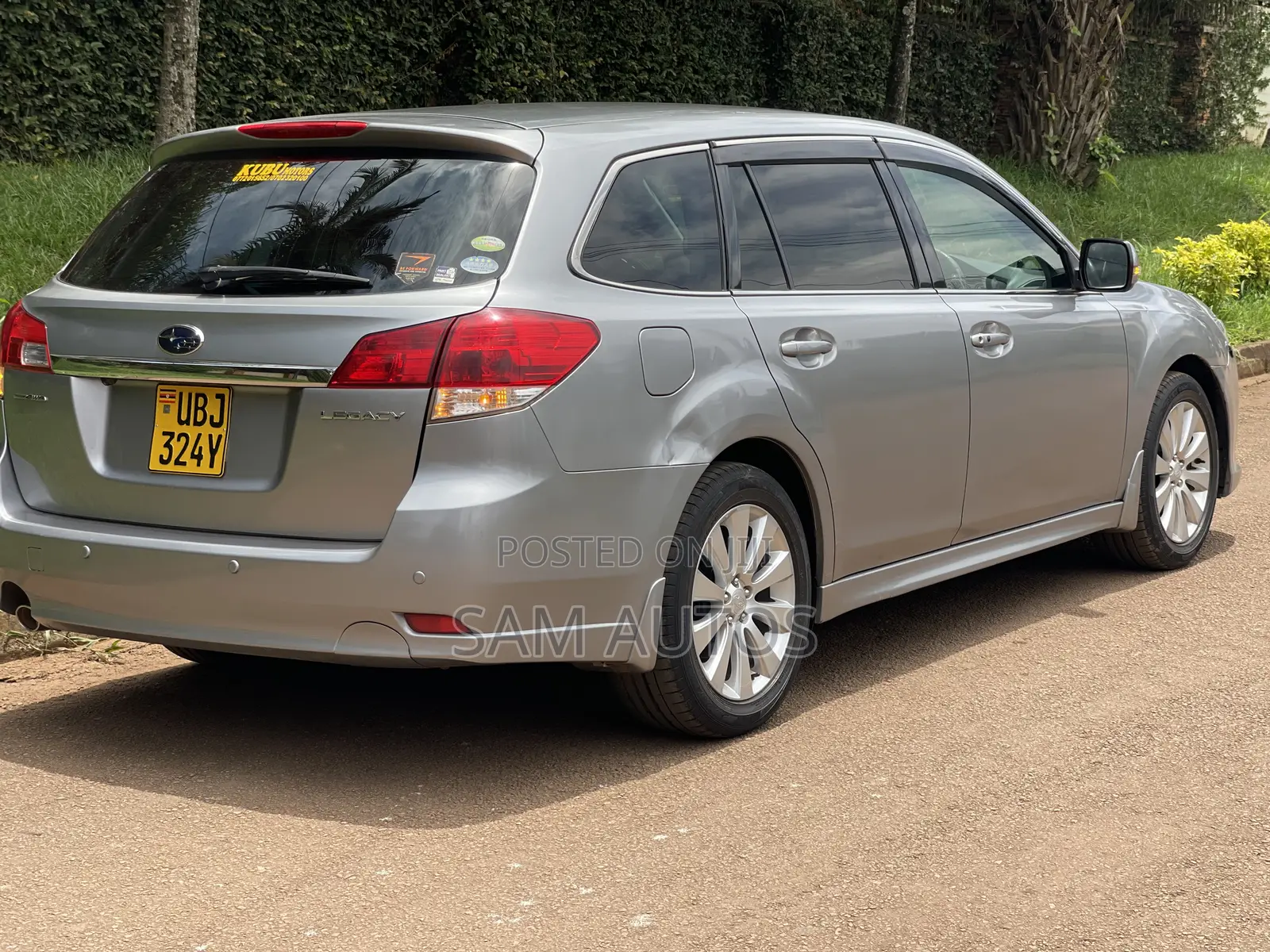 Subaru Legacy 2009 Silver
