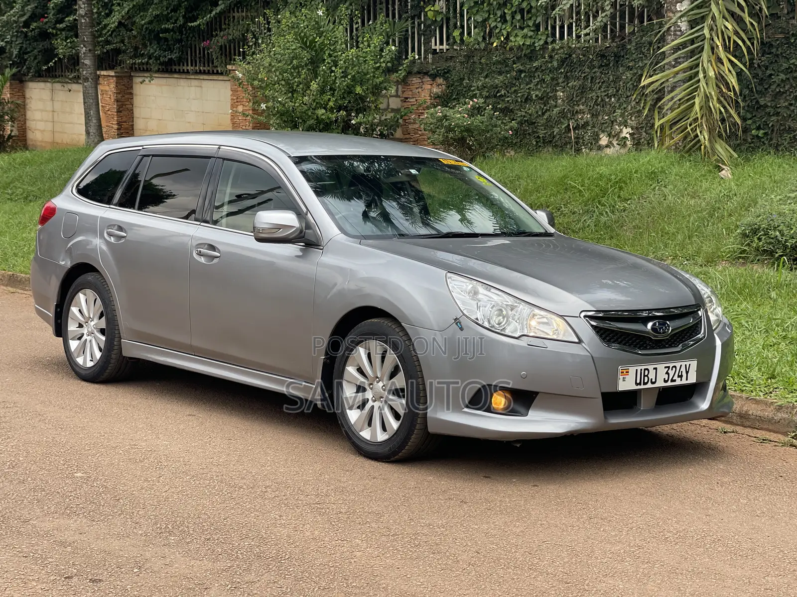 Subaru Legacy 2009 Silver