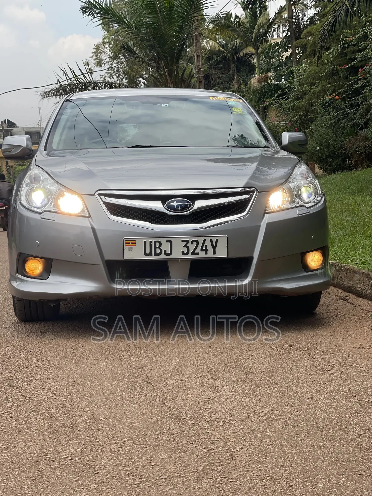Subaru Legacy 2009 Silver