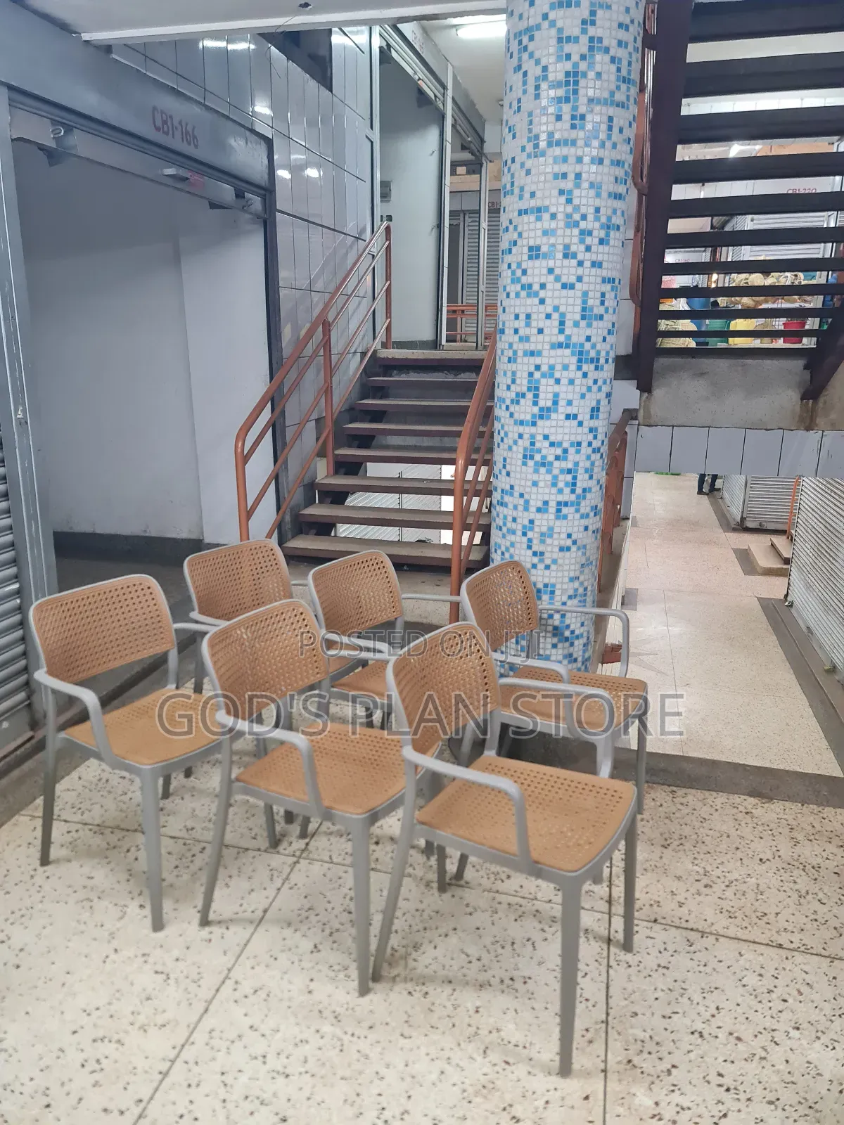 Adhesive Outdoor/Indoor Plastic Chairs Plastic Chairs