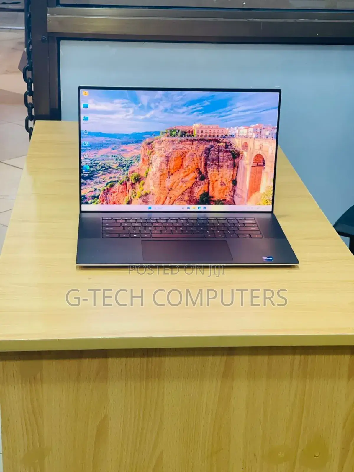 New Laptop Dell XPS 13 9370 32GB Intel Core i9 SSD 1T