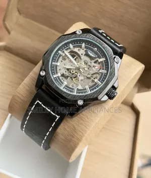 Black Leather Strapped Longlux Men's Authentic Mechanical Time Piece