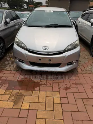 Toyota Wish 2016 White