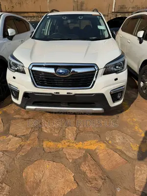 Subaru Forester 2021 White
