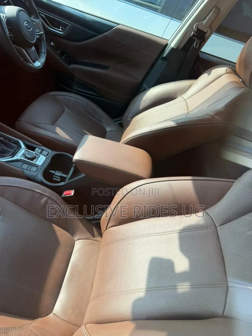 Subaru Forester 2021 White