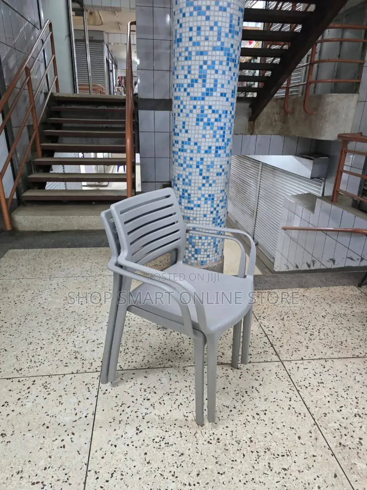 French Montana Plastic Chairs Plastic Chairs