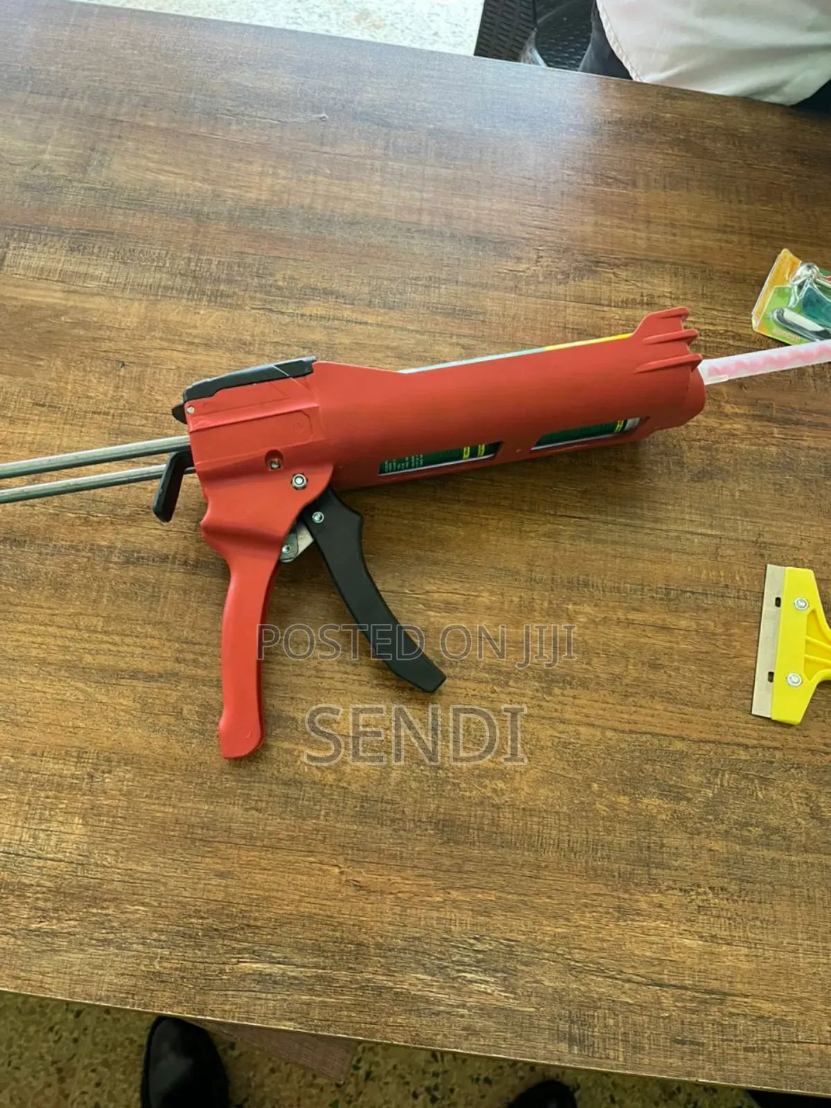 Silicone Gun