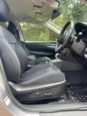 Subaru Legacy 2009 Silver