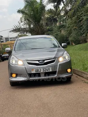 Subaru Legacy 2009 Silver