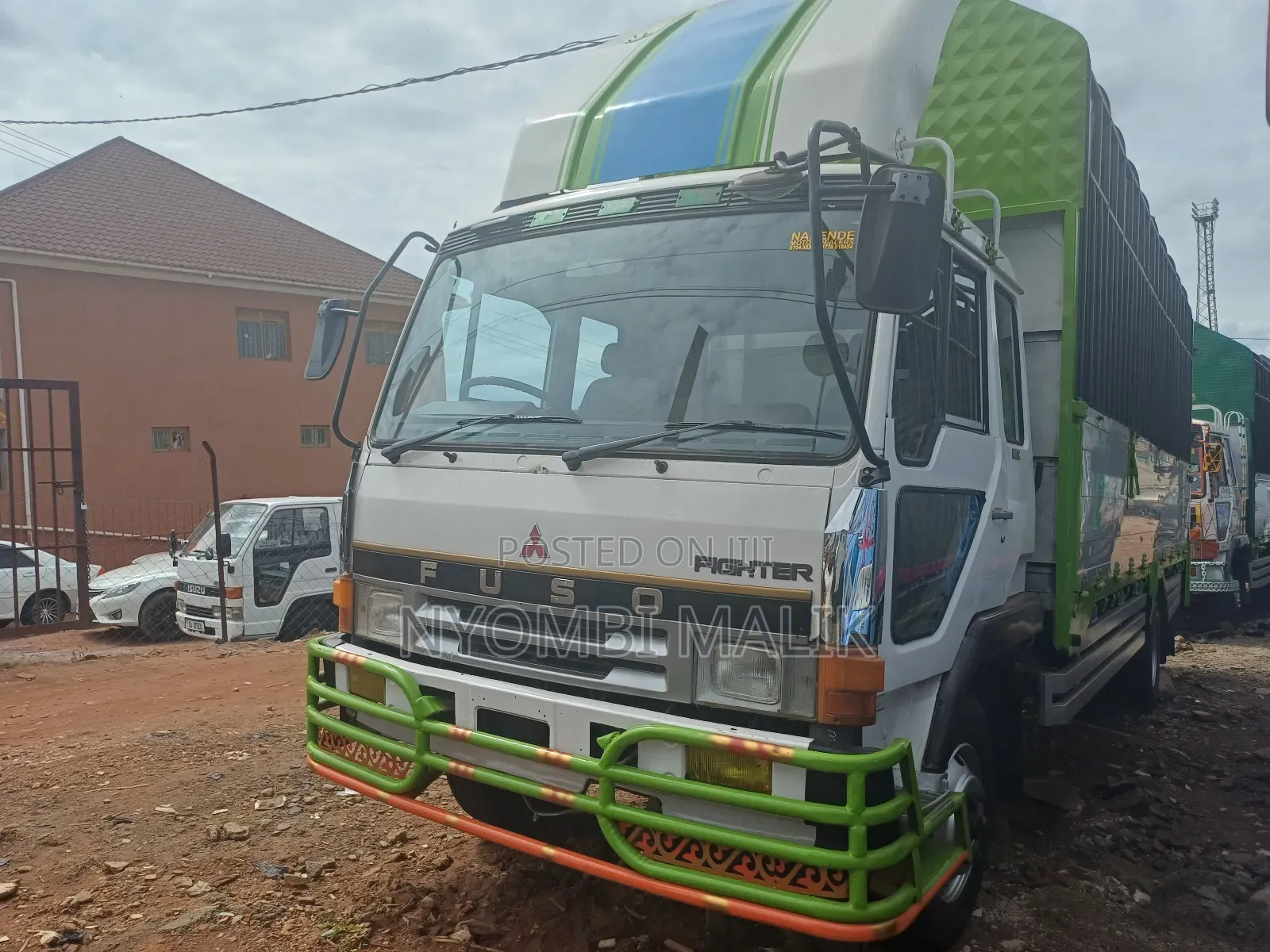 Mitsubish Fuso Truck