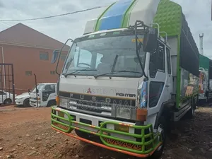 Mitsubish Fuso Truck