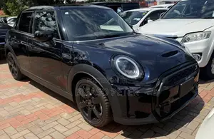 Mini Cooper 2023 Blue
