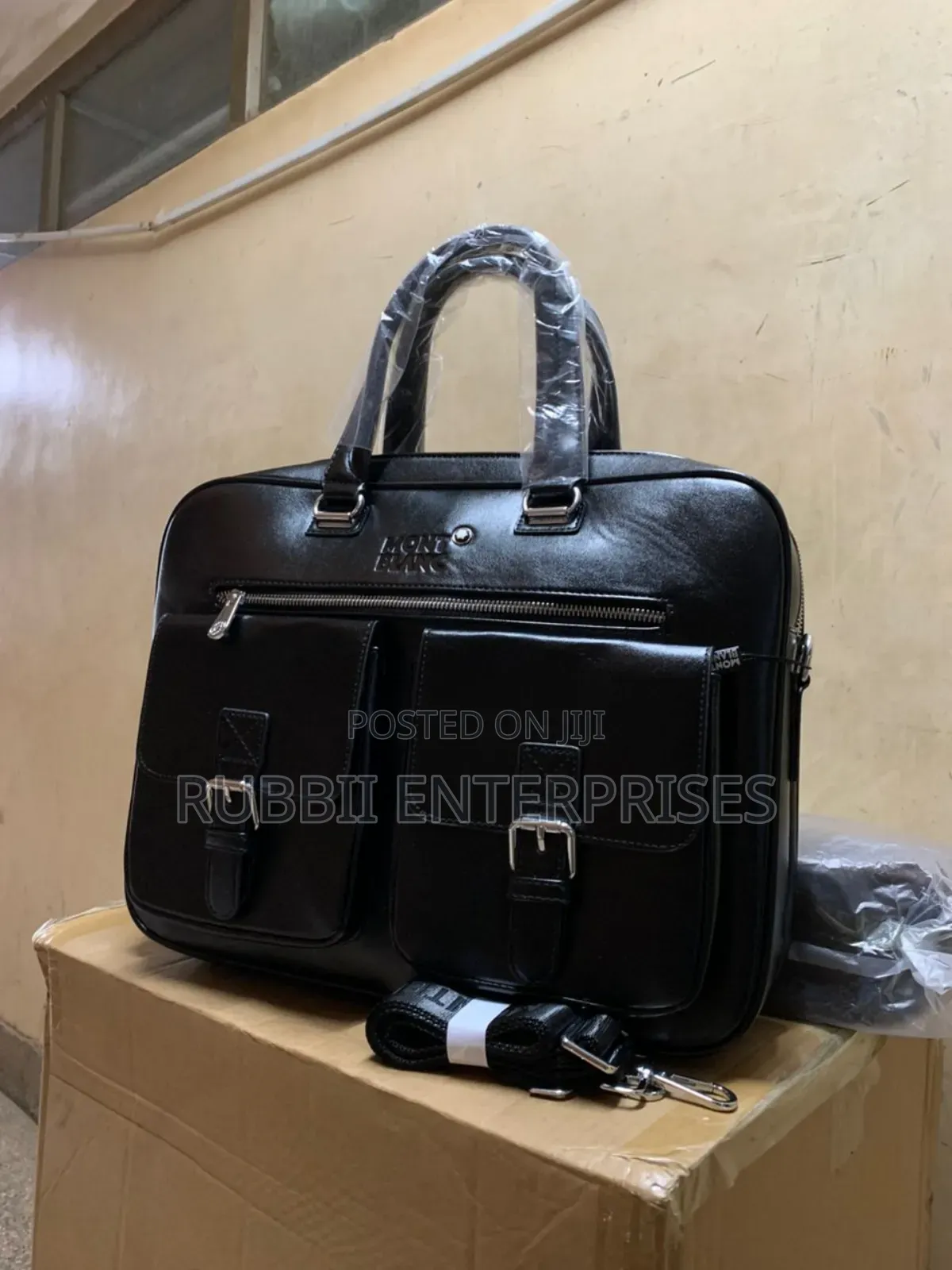 Business Documents Briefcase ~ Black