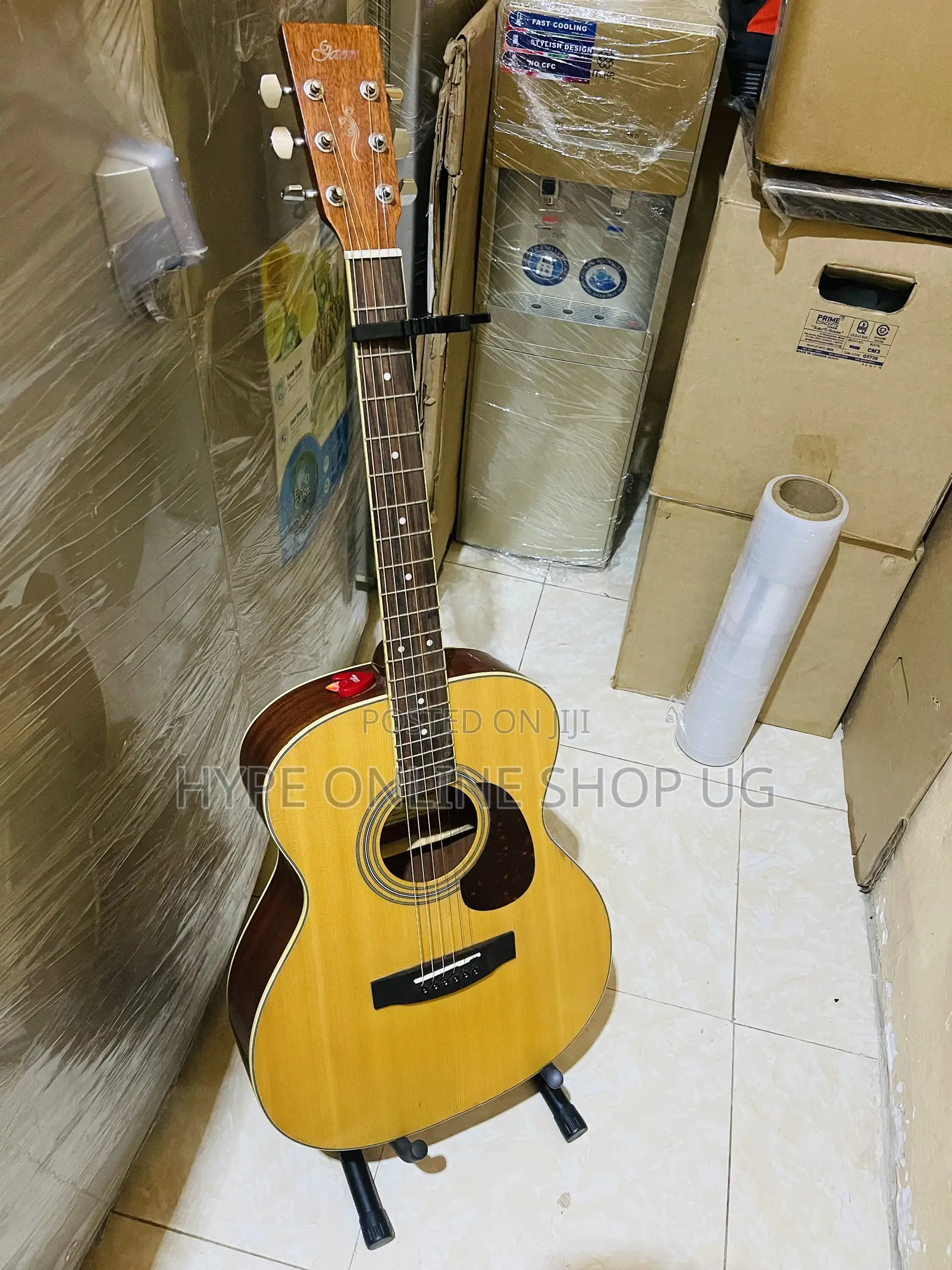 Imported Used Acoustic Guitar 001