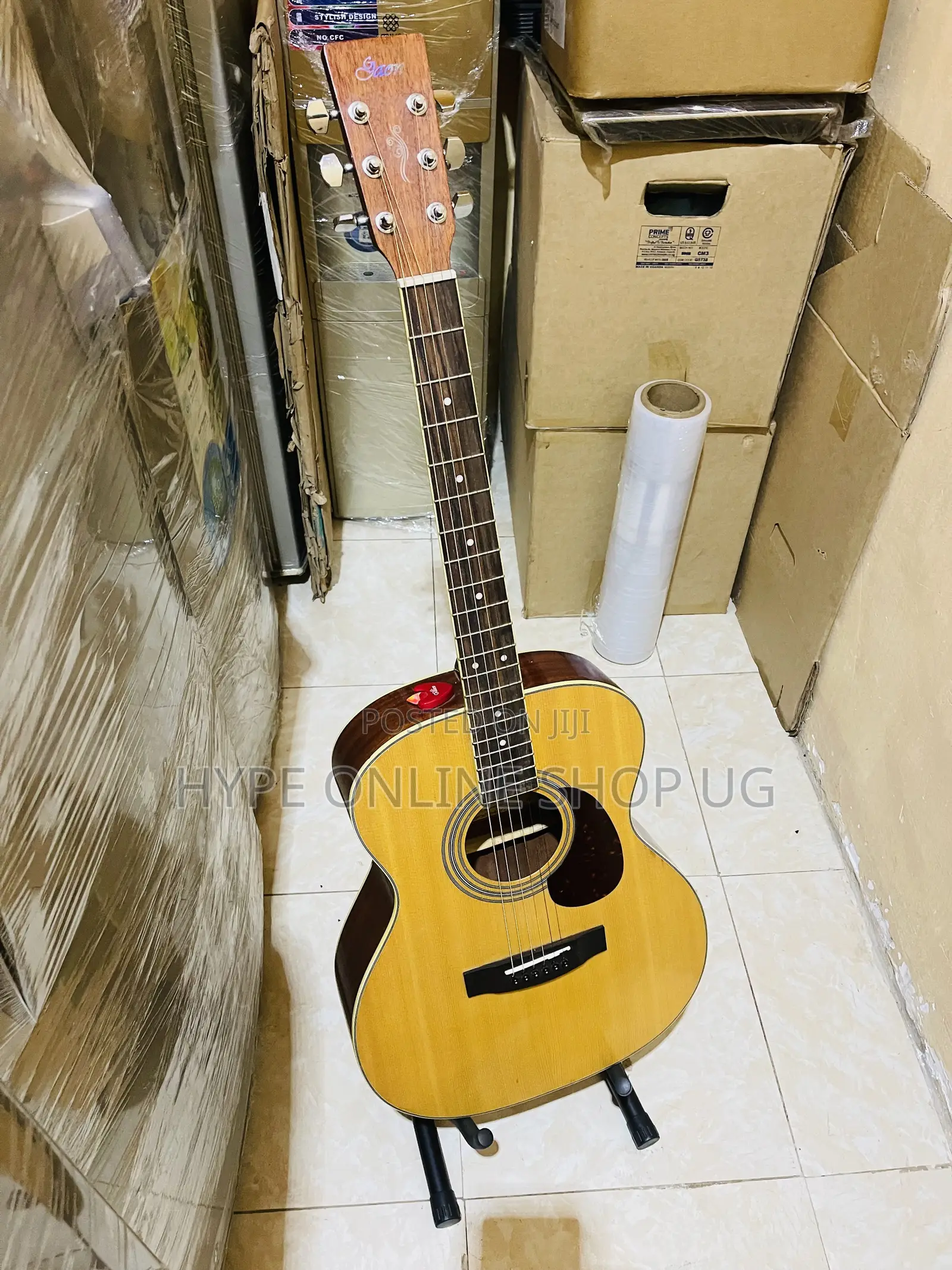 Imported Used Acoustic Guitar 001