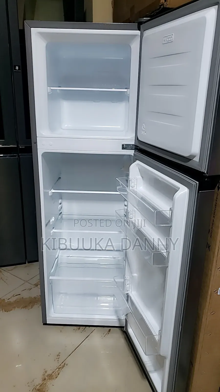 Hisence 220litres Fridge
