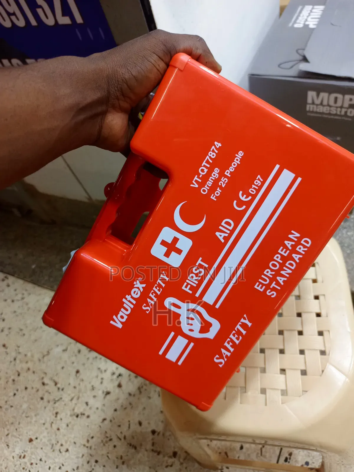 25people First Aid Kit