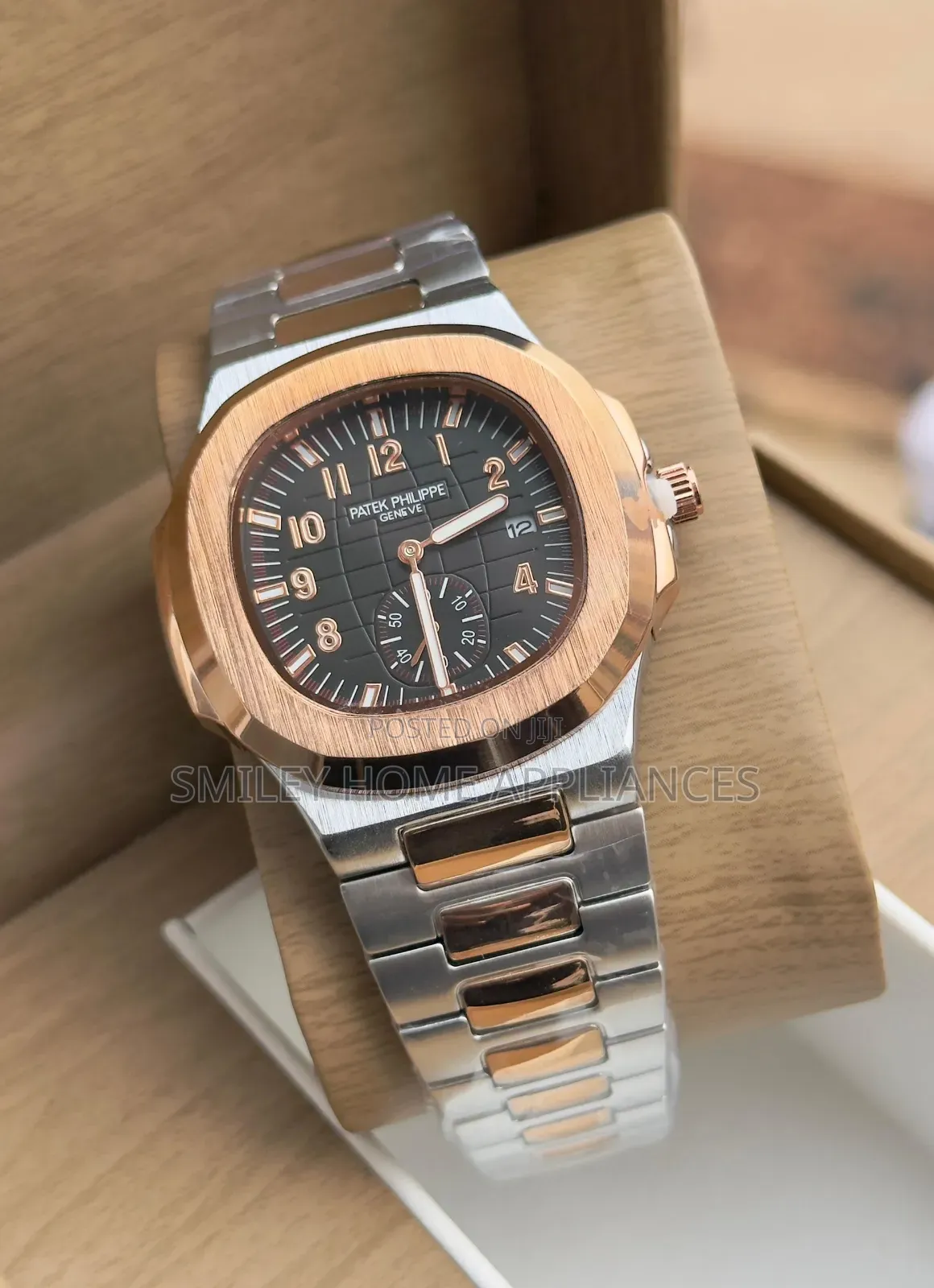 Rose Gold Chrome Men's Authentic Patek Phillipe Automatic Wrist Watch