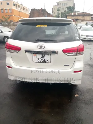 Toyota Wish 2011 White