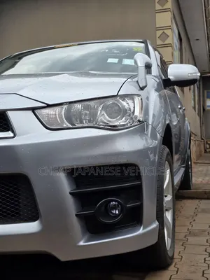 Mitsubishi Outlander 2012 Silver