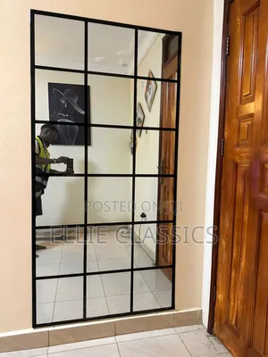 Gride Mirror