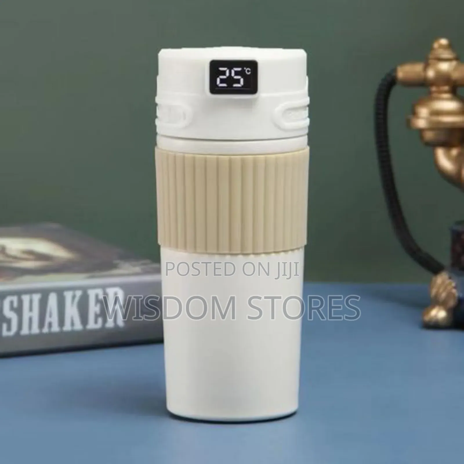 Temperature Displaying Travel Mug - Color May Vary