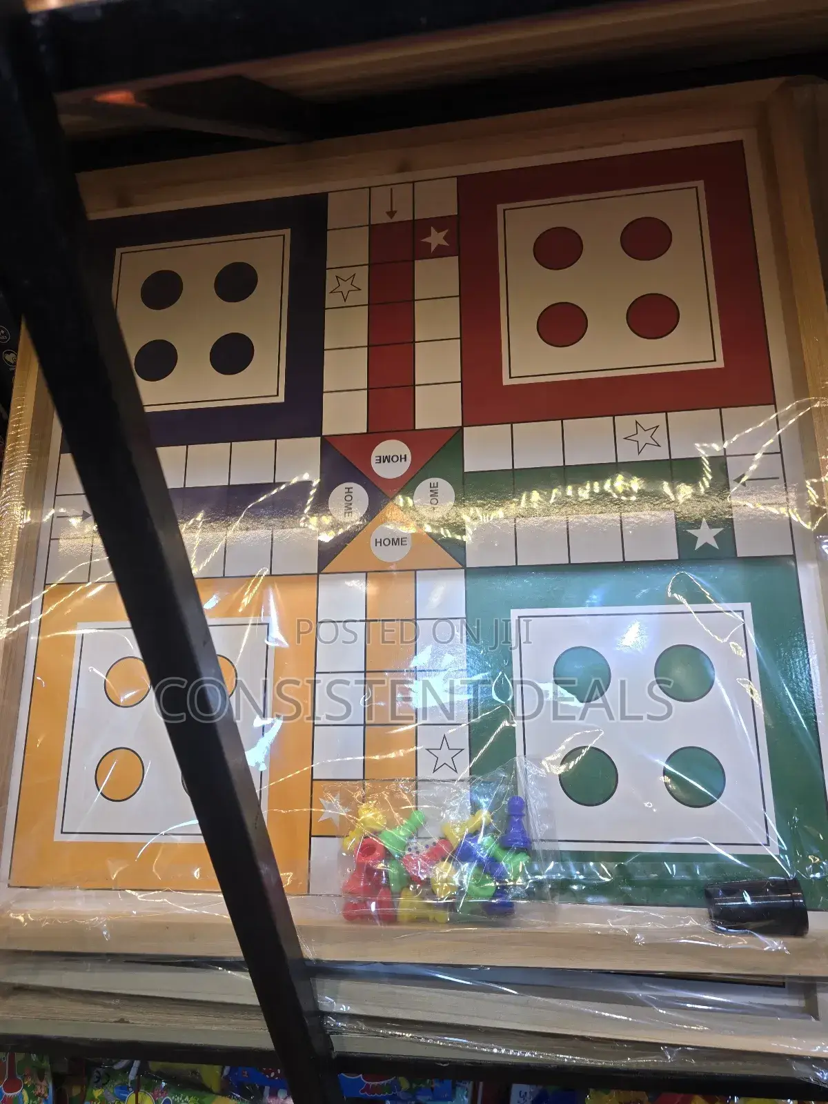 Wooden  Frame Portable  Ludo Board