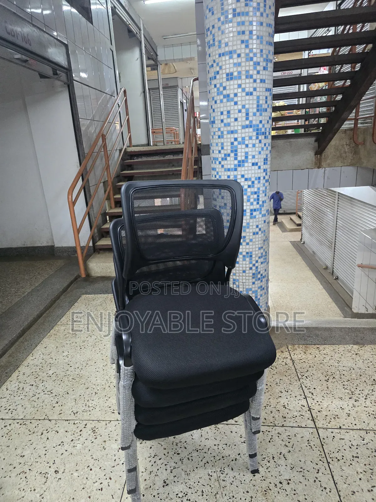 Meshback Stackable Office Chairs Office Chairs 1pc