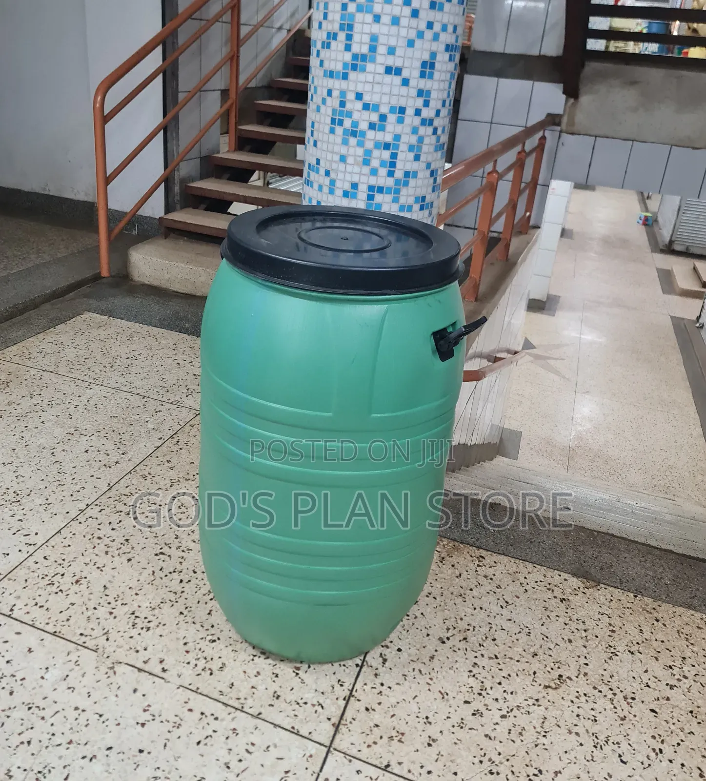 240litres Plastic Water Tanks 240litres Plastic Water Tanks