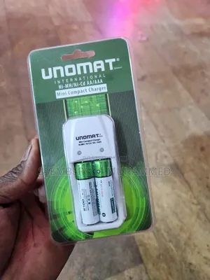 Un0mat Batteries With Charger
