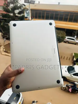 Laptop Apple MacBook Pro 2015 16GB Intel Core i7 SSD 256GB