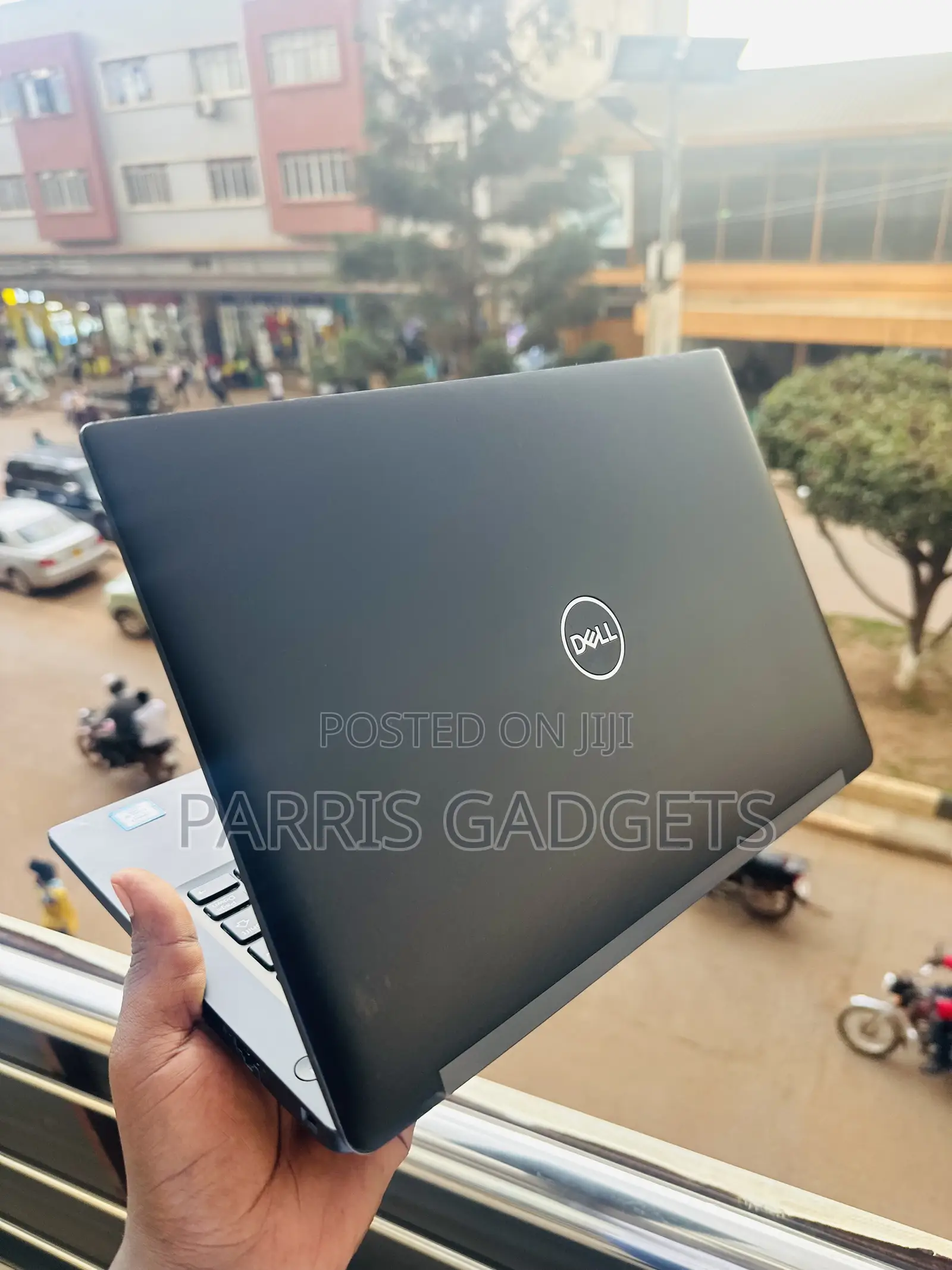 Laptop Dell Latitude 7390 8GB Intel Core i5 SSD 256GB
