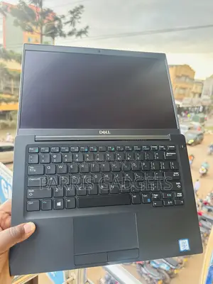 Laptop Dell Latitude 7390 8GB Intel Core i5 SSD 256GB