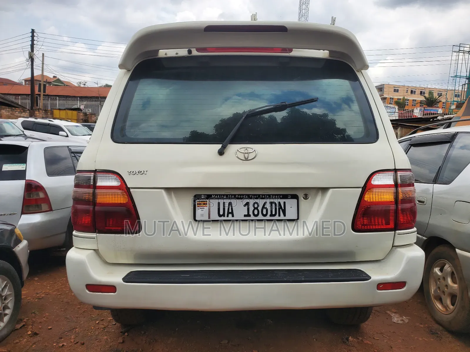 Toyota Land Cruiser 2006 White