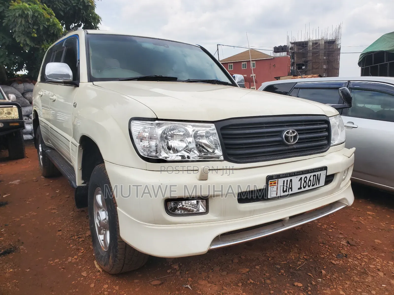Toyota Land Cruiser 2006 White