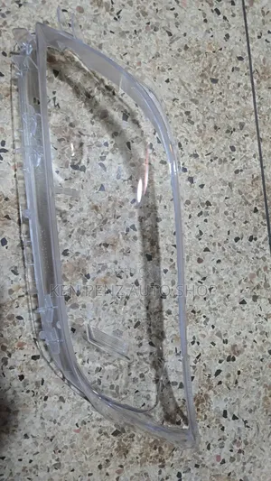 Toyota Vanguard Headlamp Glass/ Lens